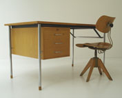 EJNER LARSEN AND BENDER MADSEN OAK DESK