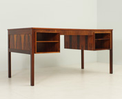 ROSEWOOD DESK BY ERIK WØRTS