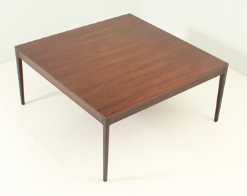 SQUARE DIPLOMAT DINING TABLE BY FINN JUHL