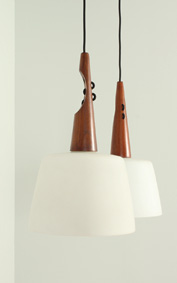 PAIR OF CEILING LAMPS IN TEAK AND OPALINE GLASS