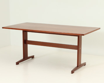 TEAK DINING TABLE BY ULFERTS, SWEDEN