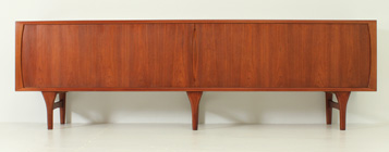  LARGE SIDEBOARD BY HENNING KJAERNULF FOR BRUNO HANSEN