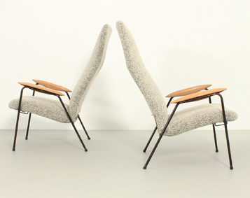 PAIR OF CONTOUR ARMCHAIRS BY ALF SVENSSON, 1955