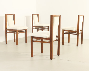 FOUR DINING CHAIRS BY JORDI VILANOVA IN OAK WOOD AND SHEEPSKIN, SPAIN, 1960's